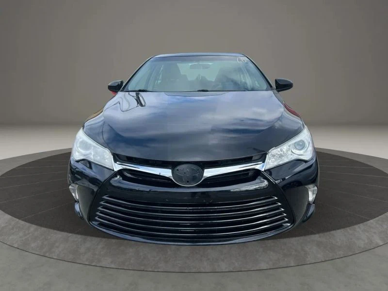 2017 Toyota Camry 7th Gen - Image 2 of 12