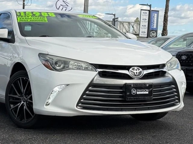 2017 Toyota Camry 7th Gen - Image 4 of 12
