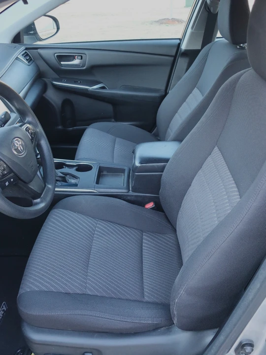 2017 Toyota Camry 7th Gen - Image 11 of 21