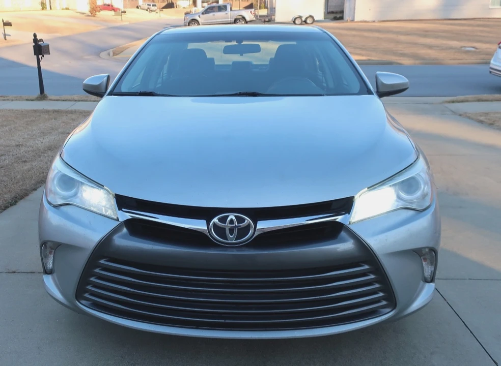 2017 Toyota Camry 7th Gen - Image 2 of 21