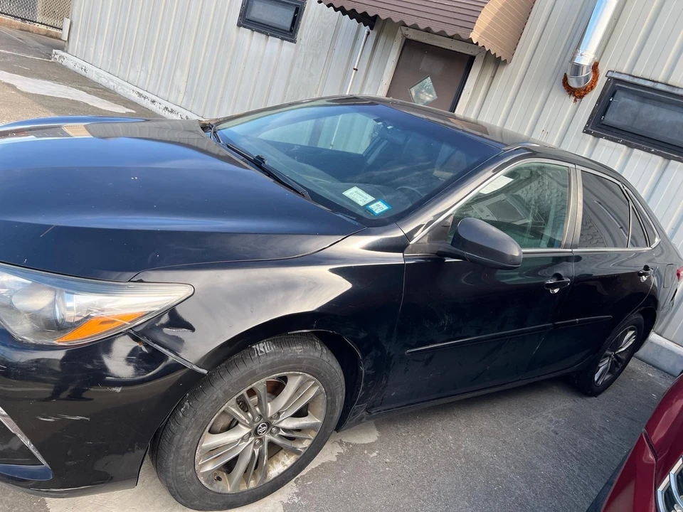 2017 Toyota Camry 7th Gen - Image 4 of 12