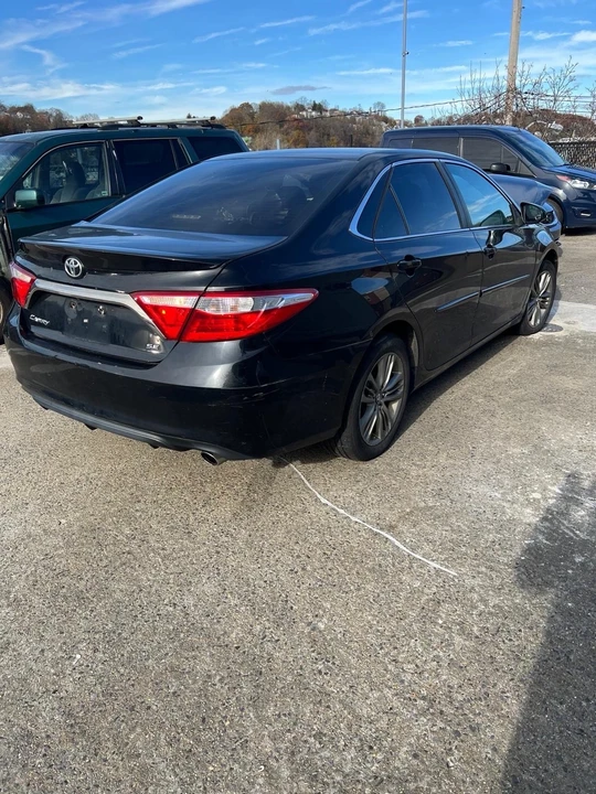 2017 Toyota Camry 7th Gen - Image 3 of 12