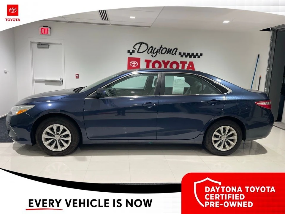 2017 Toyota Camry 7th Gen - Image 3 of 10