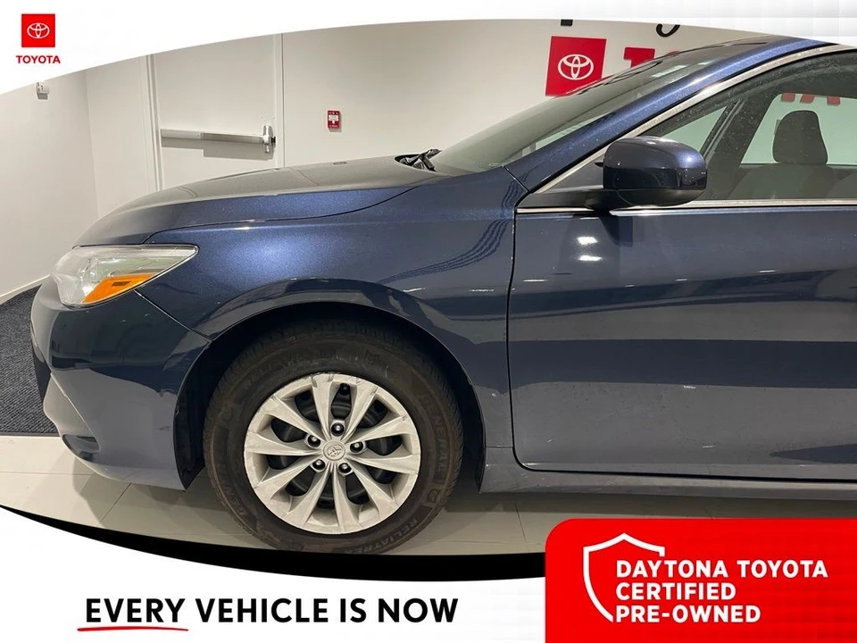2017 Toyota Camry 7th Gen - Image 4 of 10