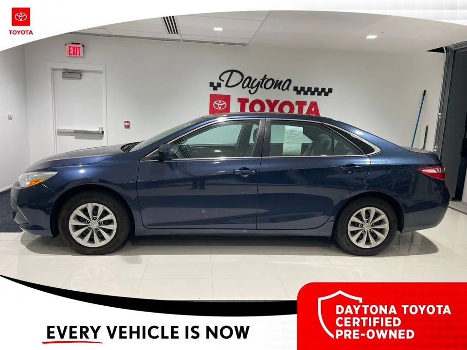 2017 Toyota Camry 7th Gen - Image 10 of 10