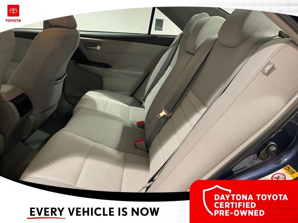 2017 Toyota Camry 7th Gen - Image 7 of 10