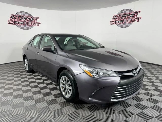 2017 Toyota Camry 7th Gen - Image 9 of 12