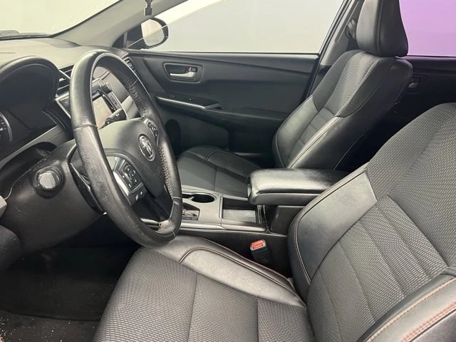 2017 Toyota Camry 7th Gen - Image 7 of 9