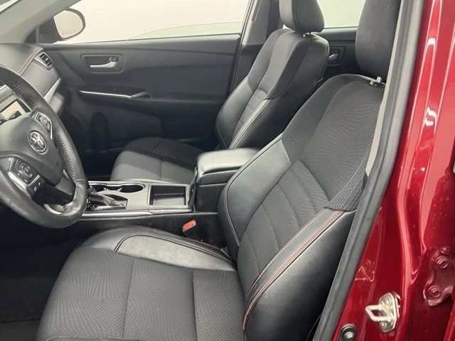 2017 Toyota Camry 7th Gen - Image 7 of 9