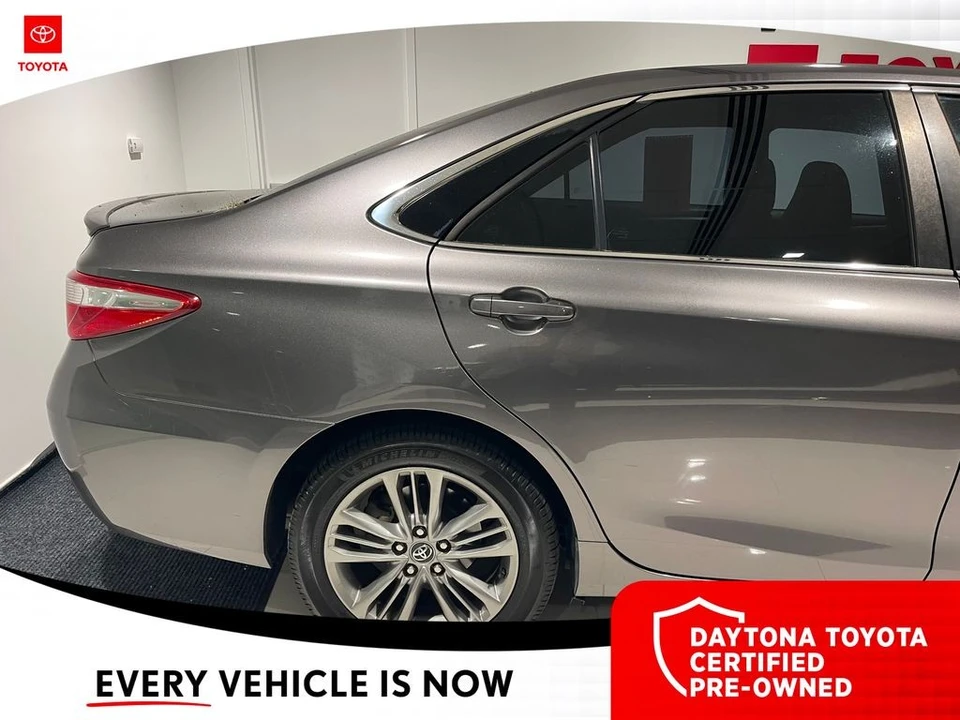 2017 Toyota Camry 7th Gen - Image 3 of 10