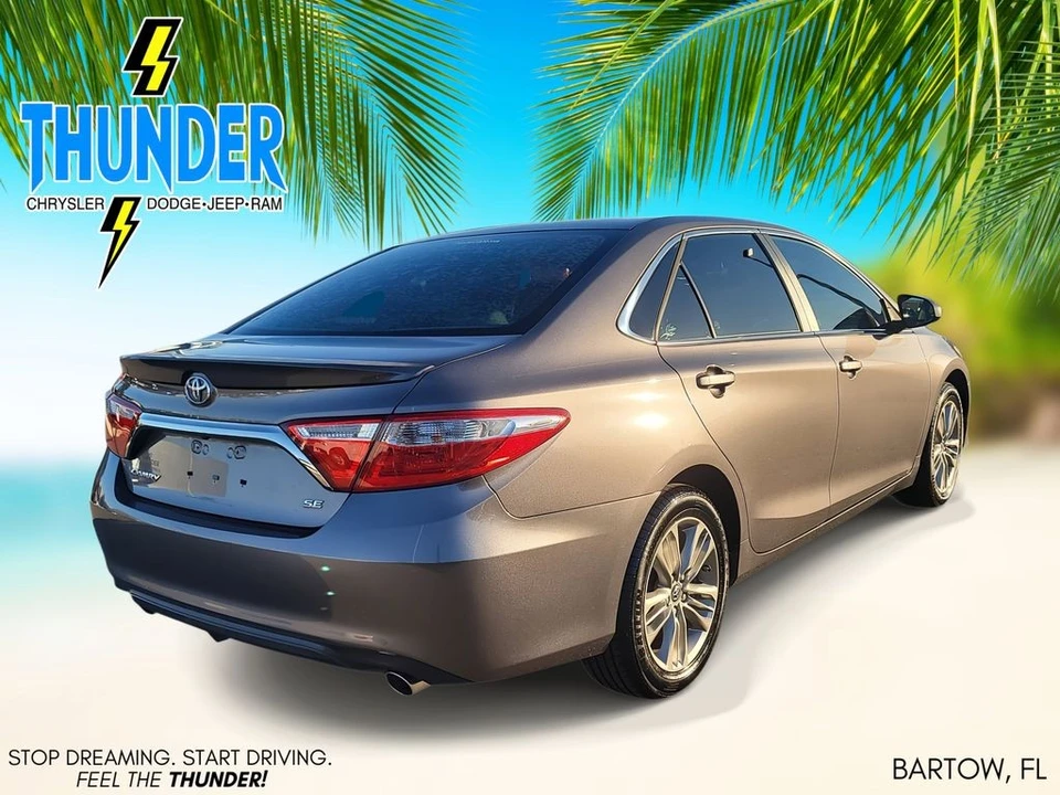 2017 Toyota Camry 7th Gen - Image 4 of 12
