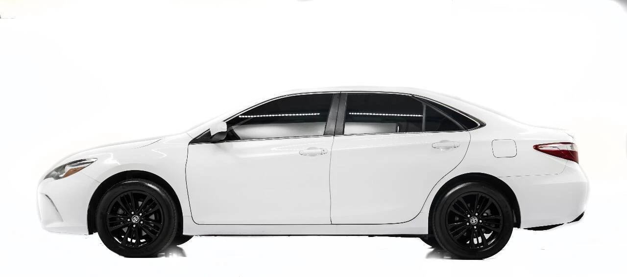 2017 Toyota Camry 7th Gen - Image 6 of 21