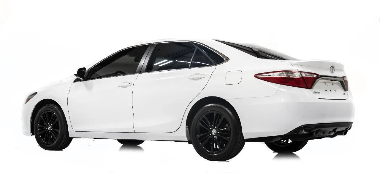 2017 Toyota Camry 7th Gen - Image 4 of 21