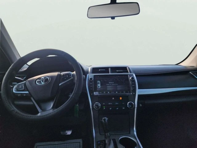 2017 Toyota Camry 7th Gen - Image 13 of 21