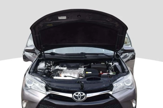 2017 Toyota Camry 7th Gen - Image 9 of 21