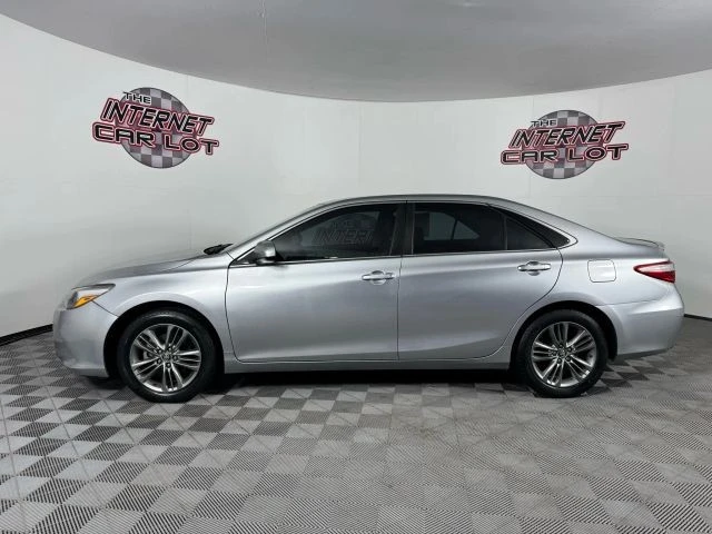 2017 Toyota Camry 7th Gen - Image 4 of 12