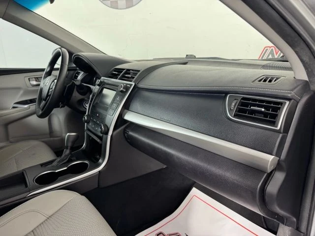 2017 Toyota Camry 7th Gen - Image 12 of 12