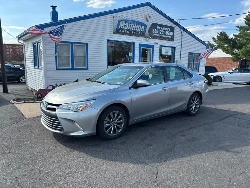 2017 Toyota Camry 7th Gen - Image 3 of 12
