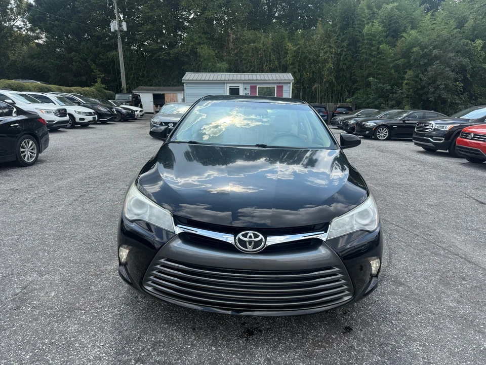 2017 Toyota Camry 7th Gen - Image 2 of 14