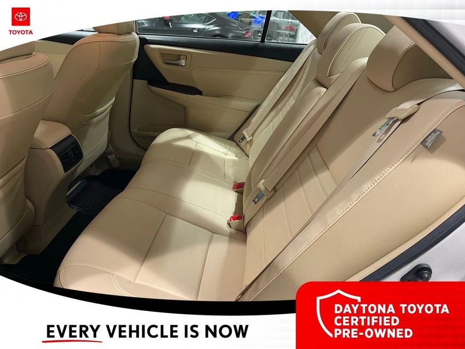2017 Toyota Camry 7th Gen - Image 6 of 10