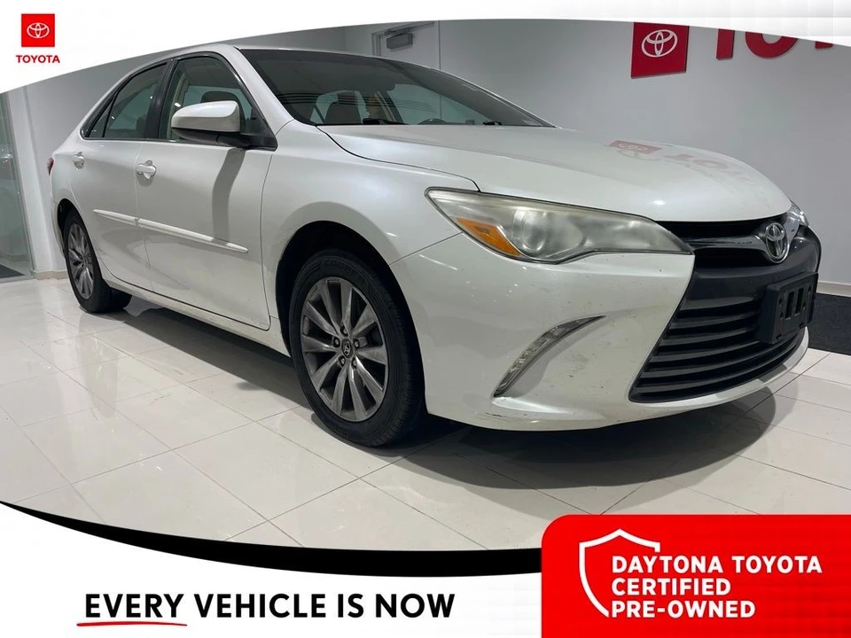 2017 Toyota Camry 7th Gen - Image 7 of 10