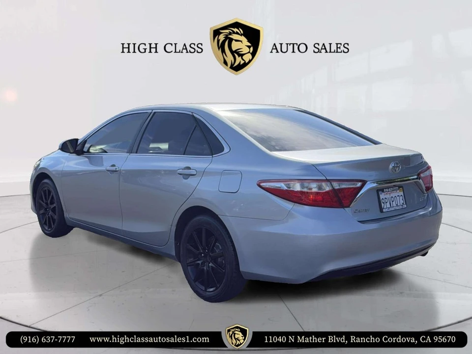 2017 Toyota Camry 7th Gen - Image 8 of 21