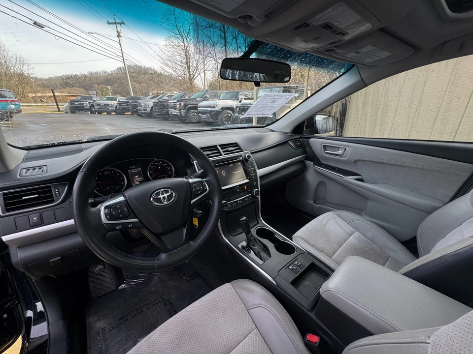 2017 Toyota Camry 8th Gen - Image 21 of 21