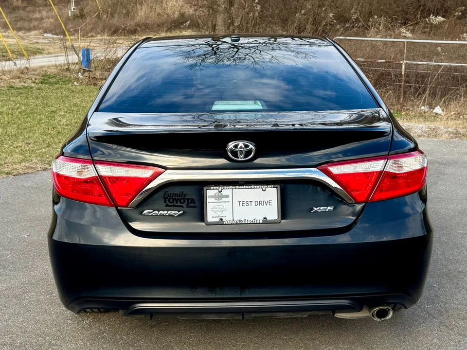 2017 Toyota Camry 8th Gen - Image 6 of 21