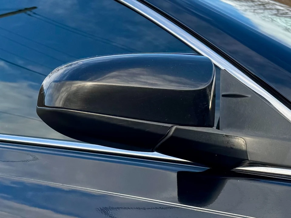 2017 Toyota Camry 7th Gen - Image 14 of 21