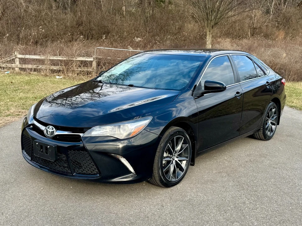2017 Toyota Camry 8th Gen - Image 2 of 21