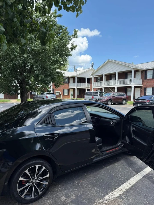 2017 Toyota Corolla 11th Gen - Image 4 of 15