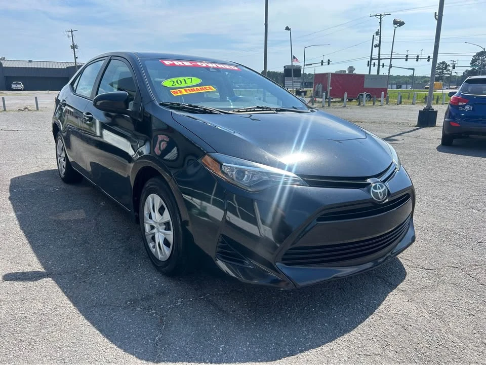 2017 Toyota Corolla 11th Gen - Image 2 of 11