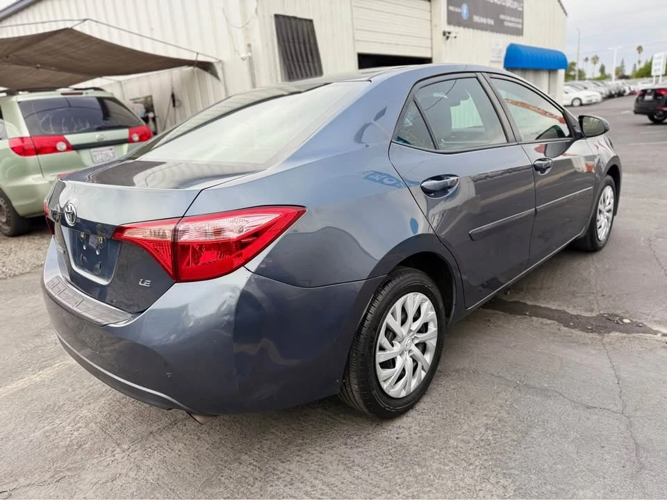 2017 Toyota Corolla 11th Gen - Image 4 of 9