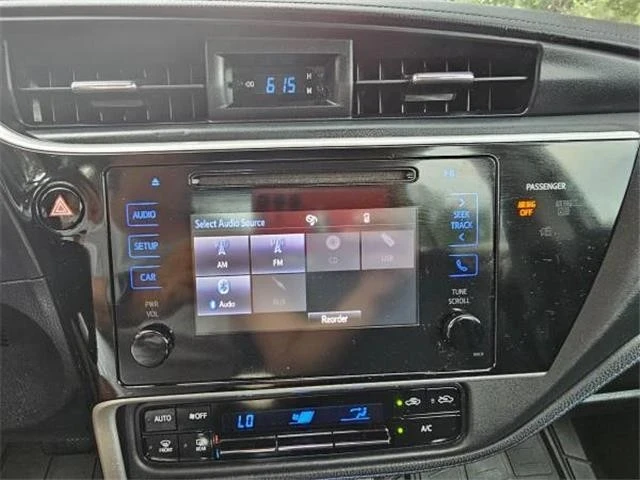2017 Toyota Corolla 11th Gen - Image 10 of 21