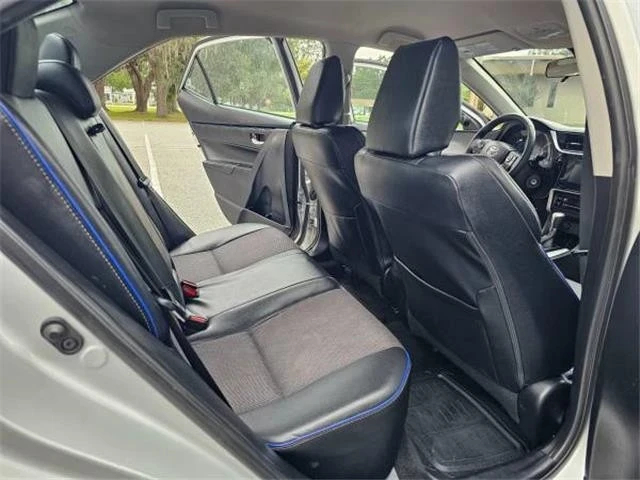 2017 Toyota Corolla 11th Gen - Image 17 of 21