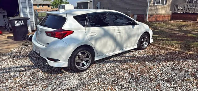 2017 Toyota Corolla iM