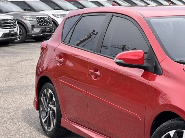 2017 Toyota Corolla 11th Gen - Image 5 of 12