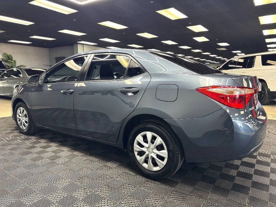 2017 Toyota Corolla 11th Gen - Image 9 of 31