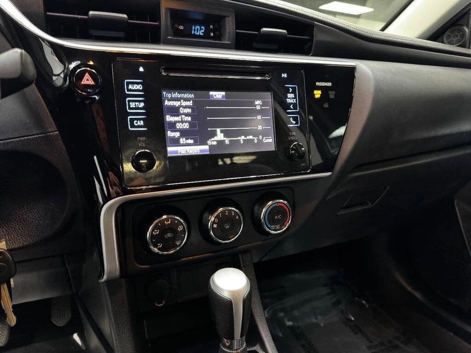 2017 Toyota Corolla 11th Gen - Image 25 of 31