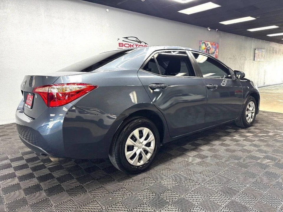 2017 Toyota Corolla 11th Gen - Image 15 of 31