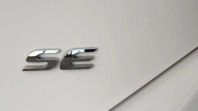 2017 Toyota Corolla 11th Gen - Image 16 of 21