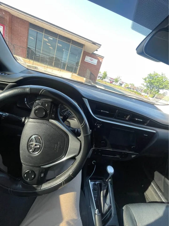 2017 Toyota Corolla 11th Gen - Image 7 of 10