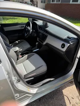 2017 Toyota Corolla 11th Gen - Image 4 of 10
