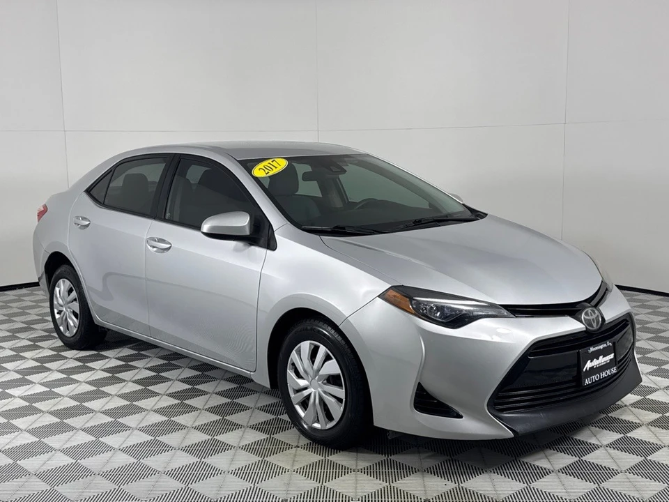 2017 Toyota Corolla 11th Gen - Image 3 of 12