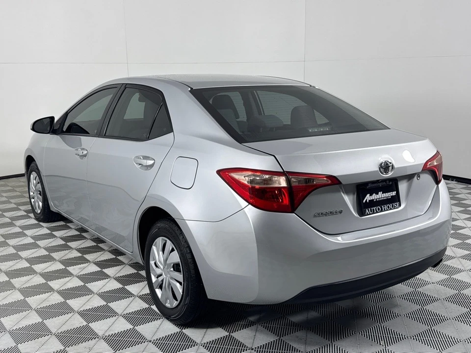2017 Toyota Corolla 11th Gen - Image 7 of 12