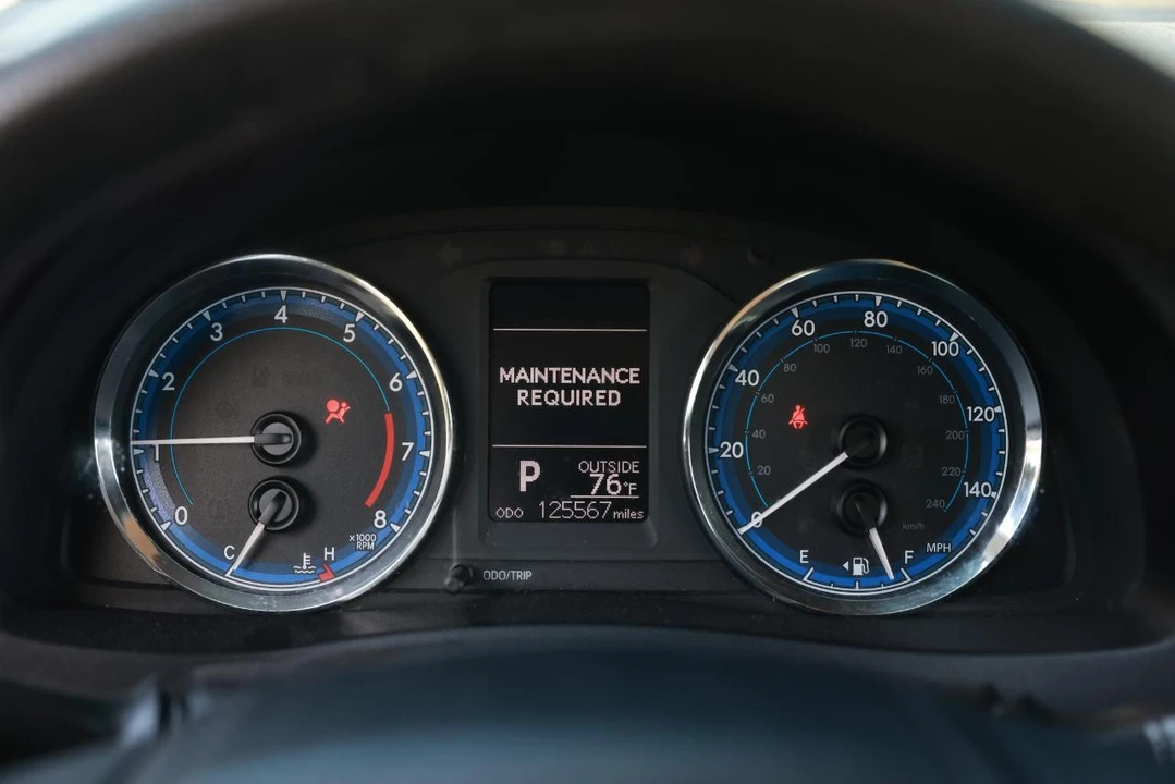 2017 Toyota Corolla 11th Gen - Image 28 of 31