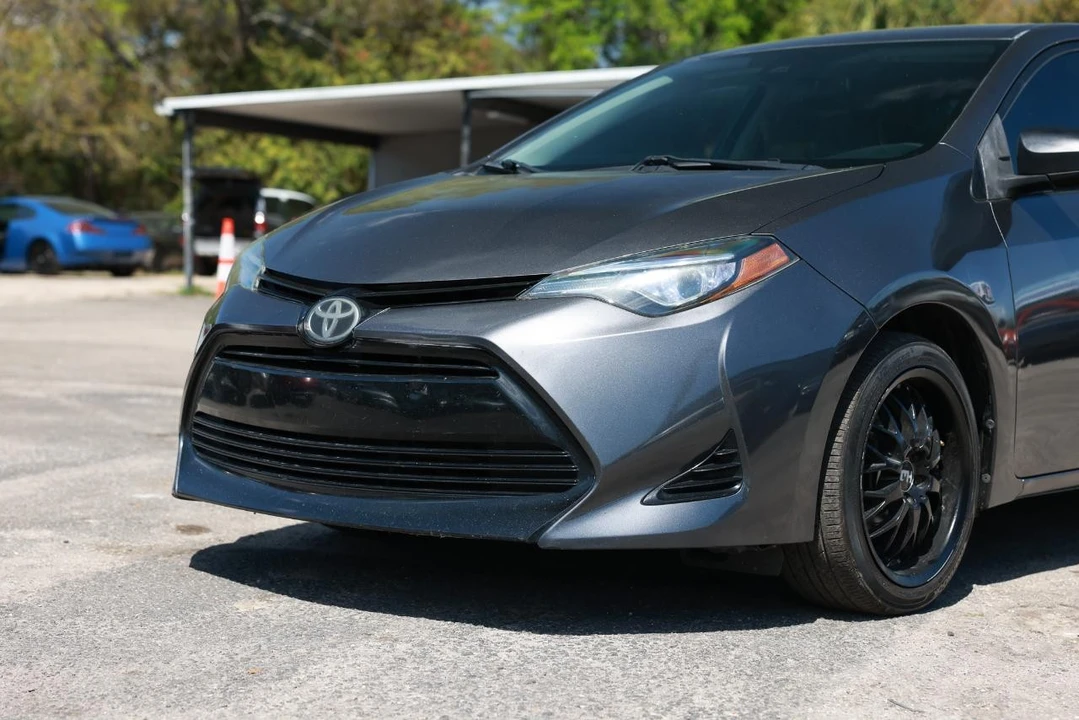 2017 Toyota Corolla 11th Gen - Image 29 of 31