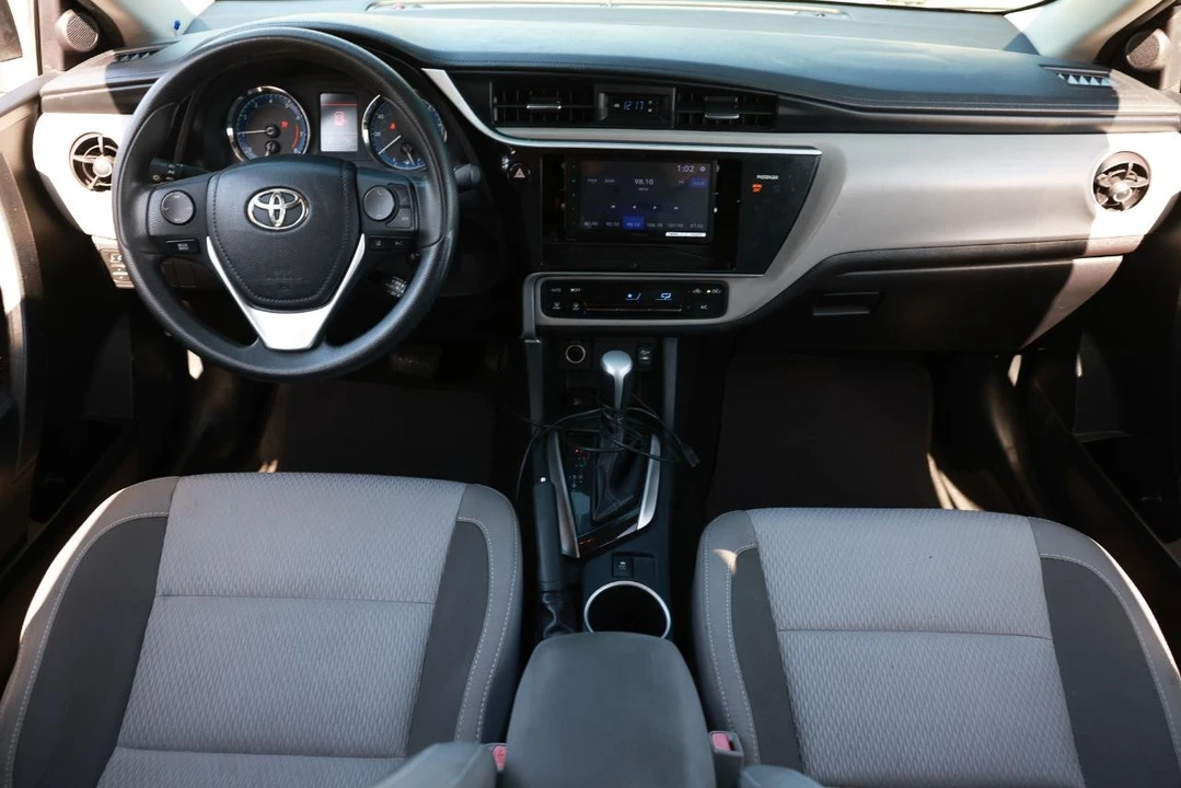 2017 Toyota Corolla 11th Gen - Image 21 of 31