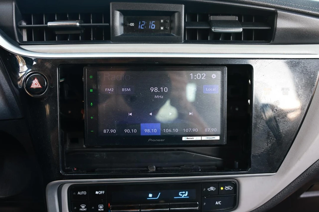 2017 Toyota Corolla 11th Gen - Image 31 of 31