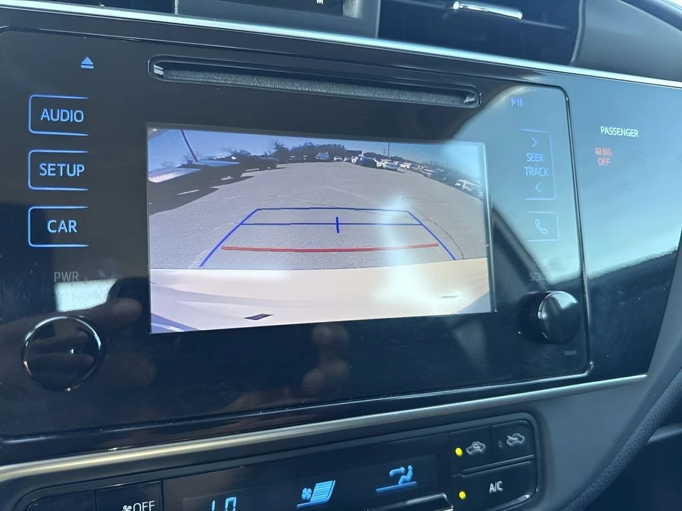 2017 Toyota Corolla 11th Gen - Image 18 of 21